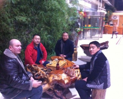 俄羅斯客戶來(lái)廠訂購(gòu)?fù)谏炒?></a>
            </div>
            <div   id=